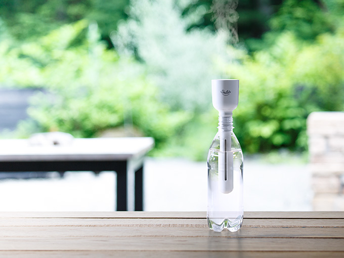 STICKY（充電式どこでも加湿器 スティッキー）｜PRODUCT｜THREEUP